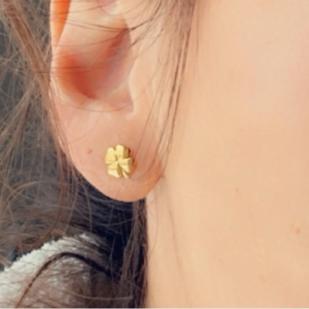 14k Gold Vermeil Shamrock Lucky Clover Stud Earrings